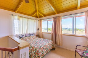 3 bedrooms, iron/ironing board, free WiFi, bed sheets - Nice, Big House near Kehena/ Pohoiki Black Sand Beaches and Lava Fields. (Pahoa/Kalapana-Seaview)