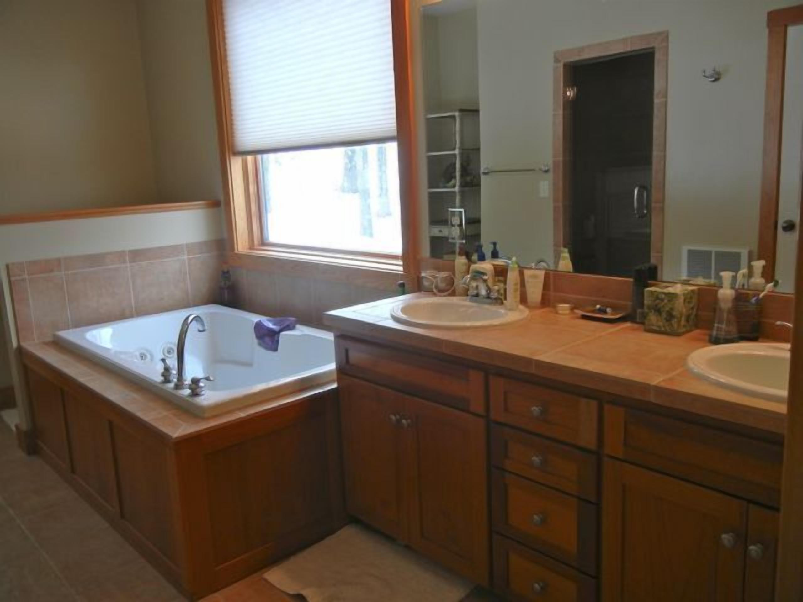 Desirable Devil's Knob location - Perfect Family Retreat!