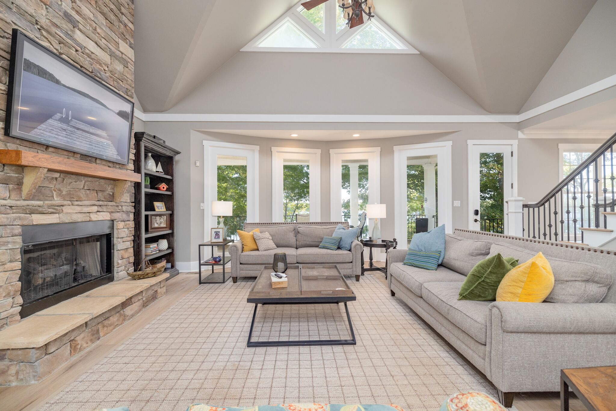 🥇Top ranked, best mainlake/sunset ☀️Hot Tub & luxury boat. Recently Renovated! 