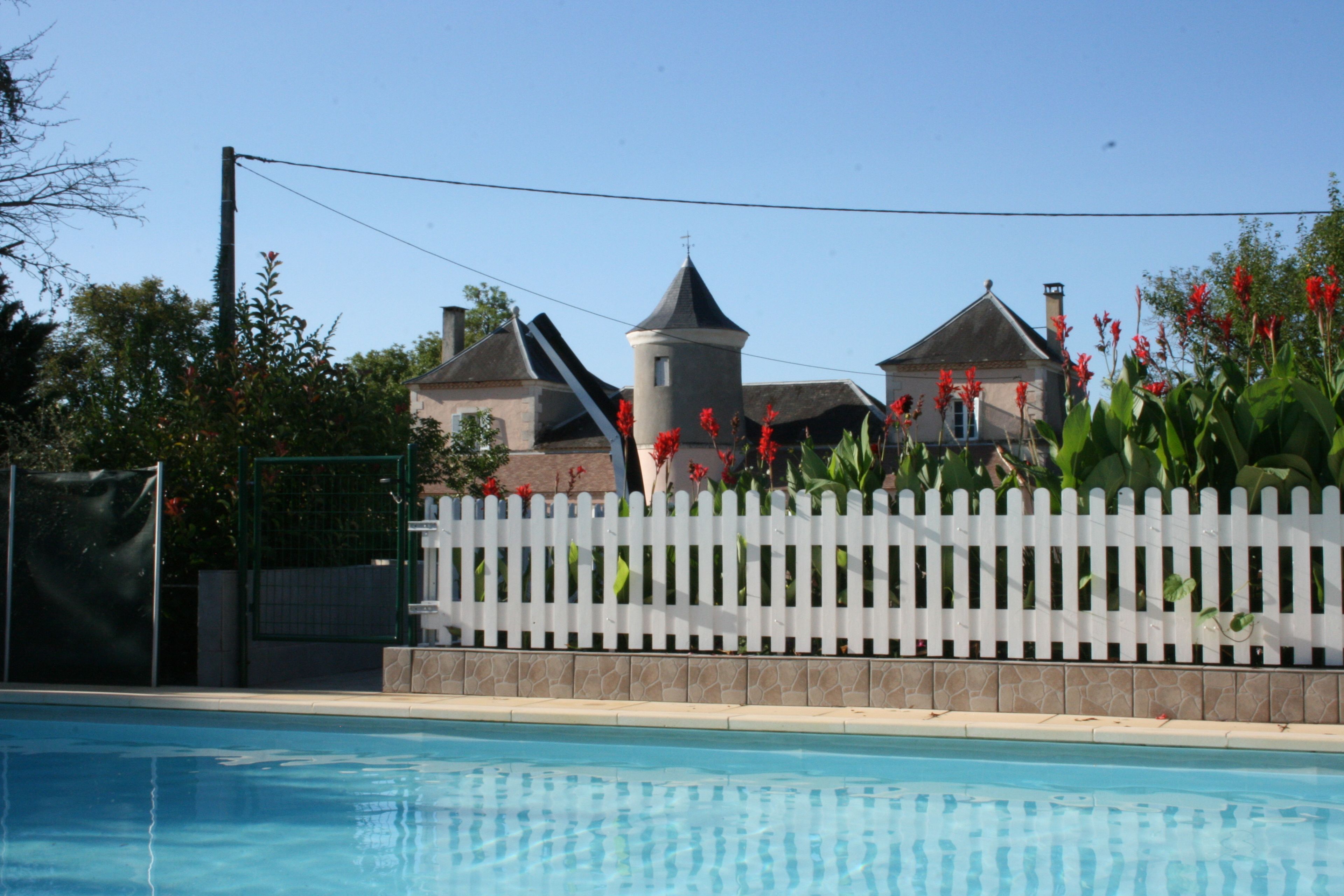 季節性室外游泳池