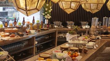 Dagelijks ontbijtbuffet (toeslag)