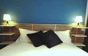 Doppelzimmer, Balkon (Acque) | Verdunkelungsvorhänge, schallisolierte Zimmer, kostenloses WLAN