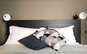 Double Room, Balcony (Creta) | Blackout drapes, soundproofing, free WiFi, bed sheets - Acetylene B&B (Rapolano Terme)