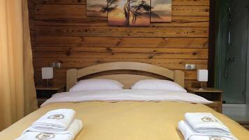 Superior Double Room | Free WiFi, bed sheets