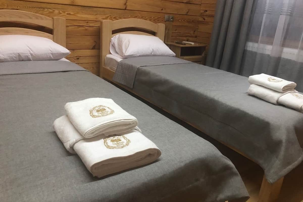 Free WiFi, bed sheets