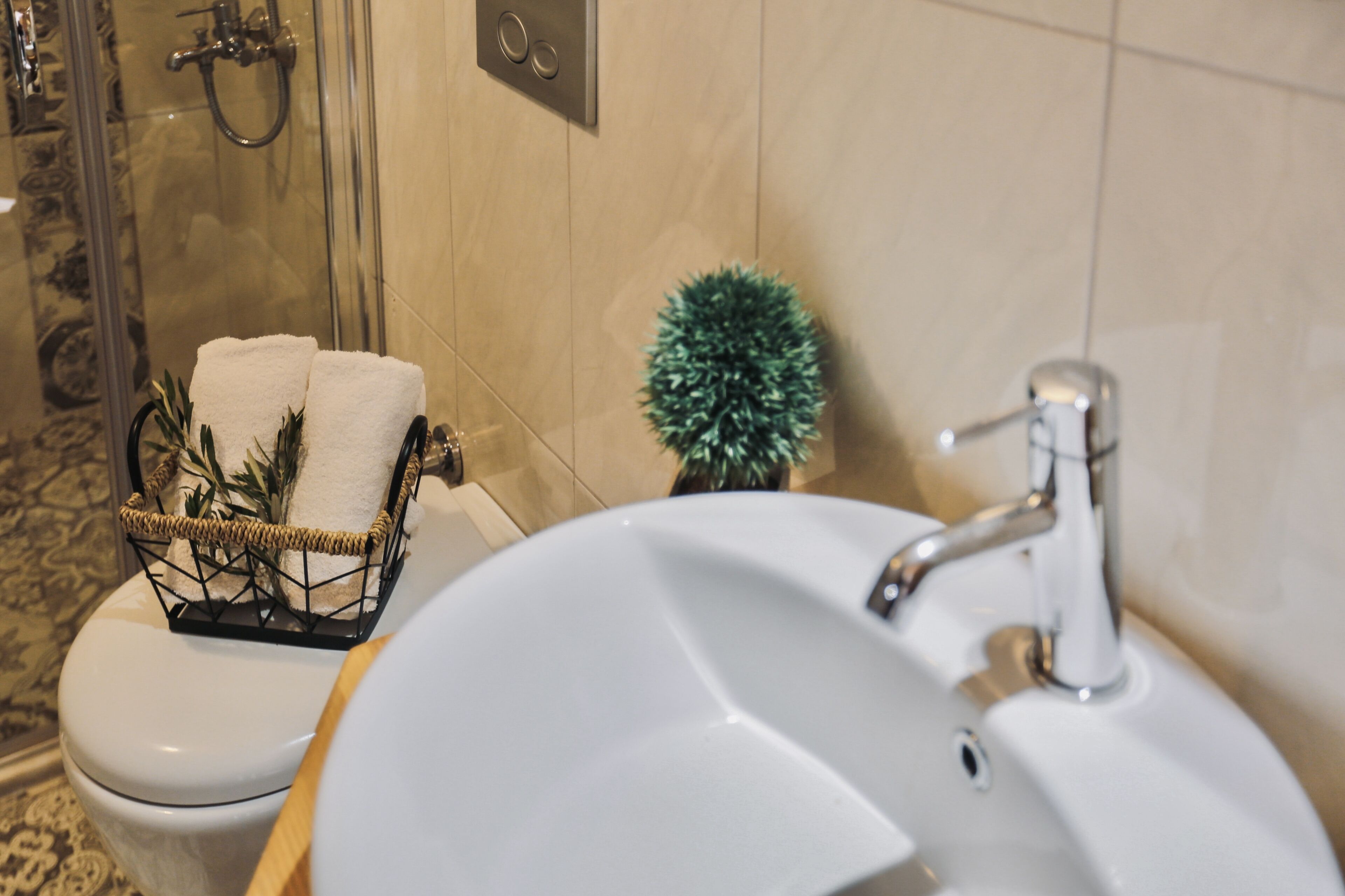 shower, eco-friendly toiletries, hair dryer, slippers