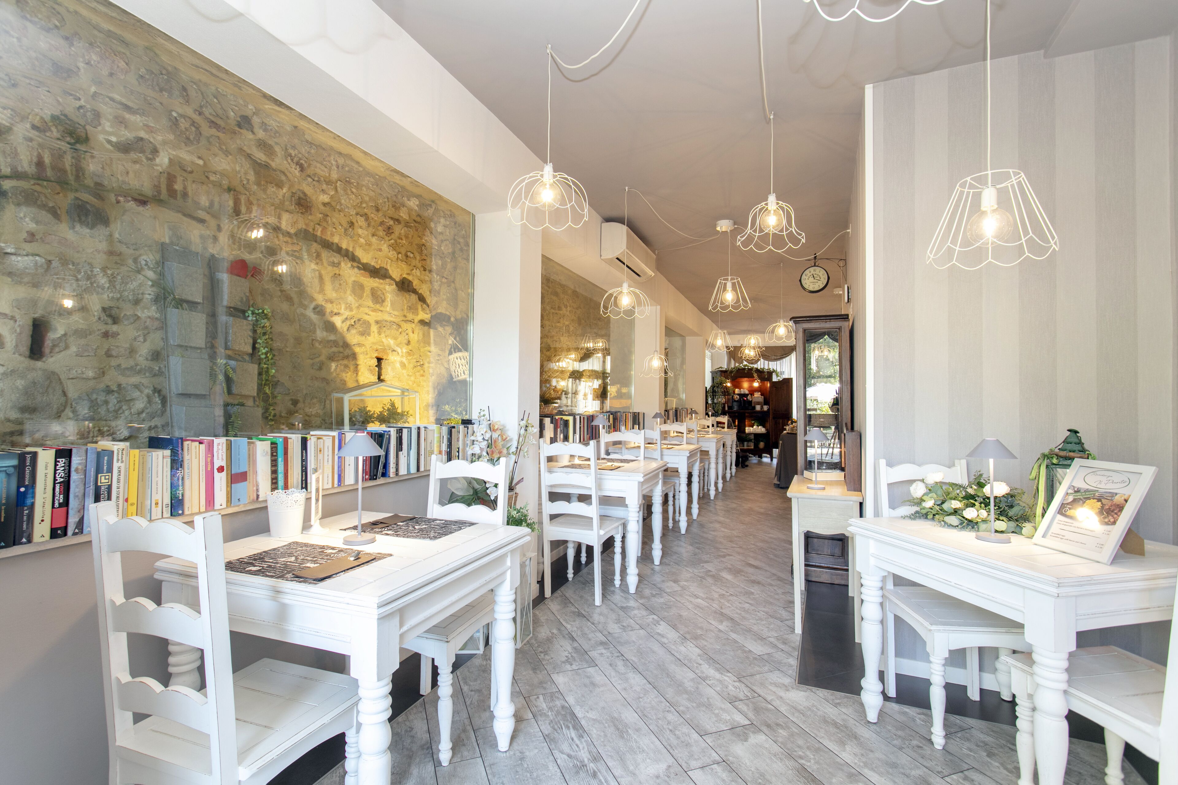 Daily buffet breakfast (EUR 10 per person)