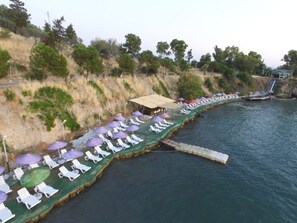 Dock - Hotel Leon (Foça)