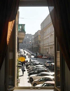 Family Suite, Kitchenette, City View | City view