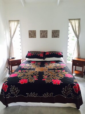 1 chambre, fer et planche à repasser, Wi-Fi gratuit, draps fournis