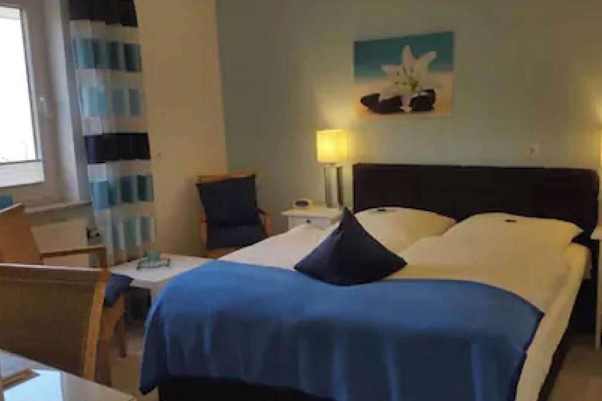 Hypo-allergenic bedding available, minibar, in-room safe, desk
