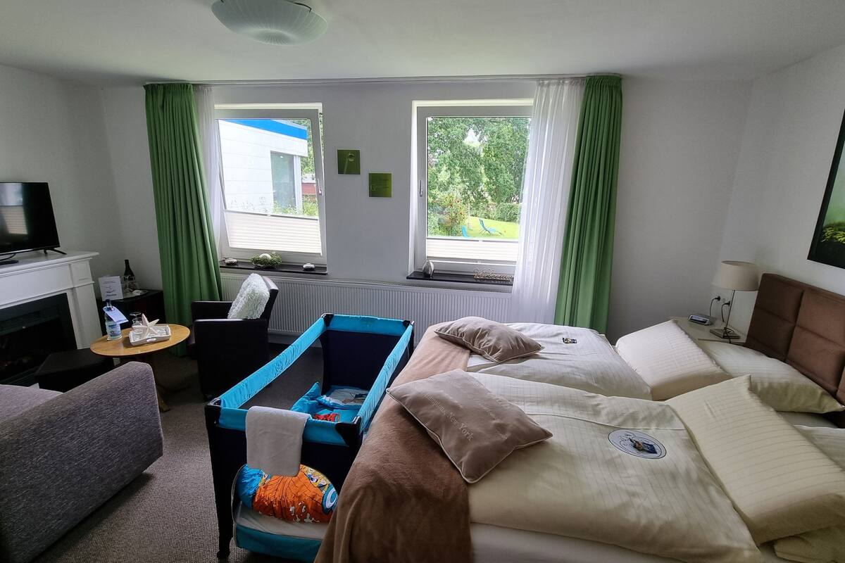 premium double room | 1 bedroom, hypo-allergenic bedding, minibar, in-room safe