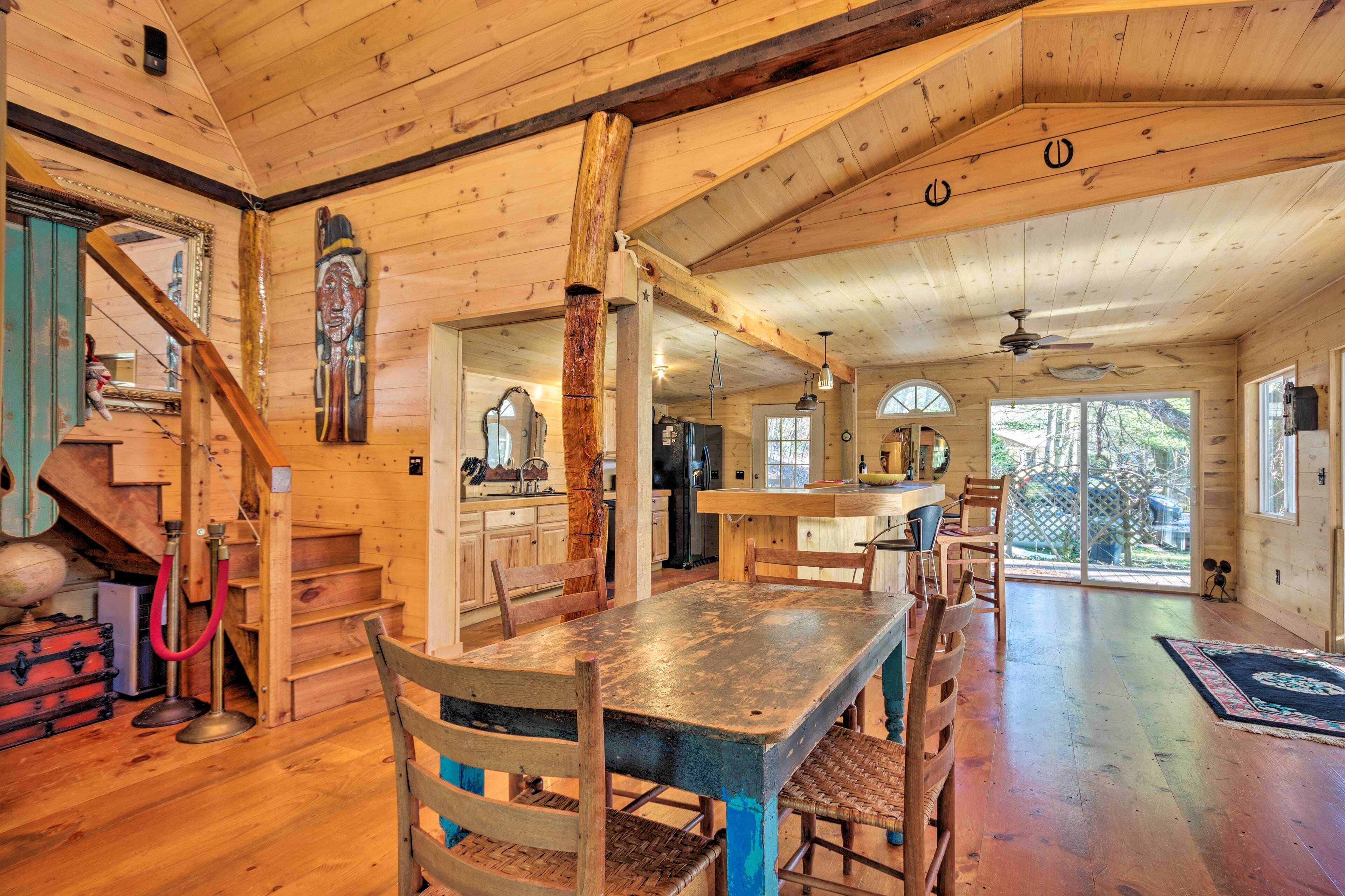 'Da Barn' cashier area cottage on private meadow!