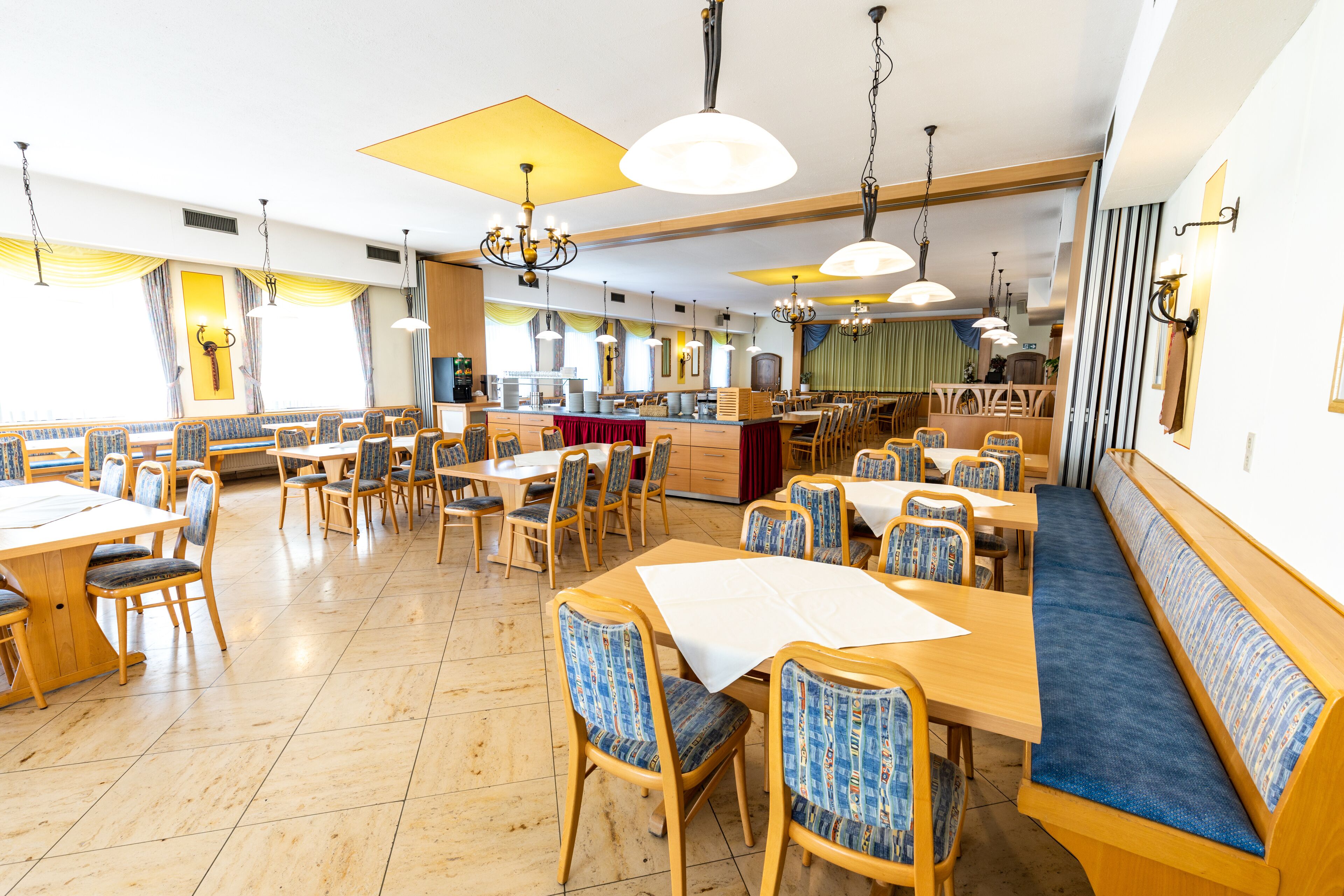 Daily buffet breakfast (EUR 10 per person)