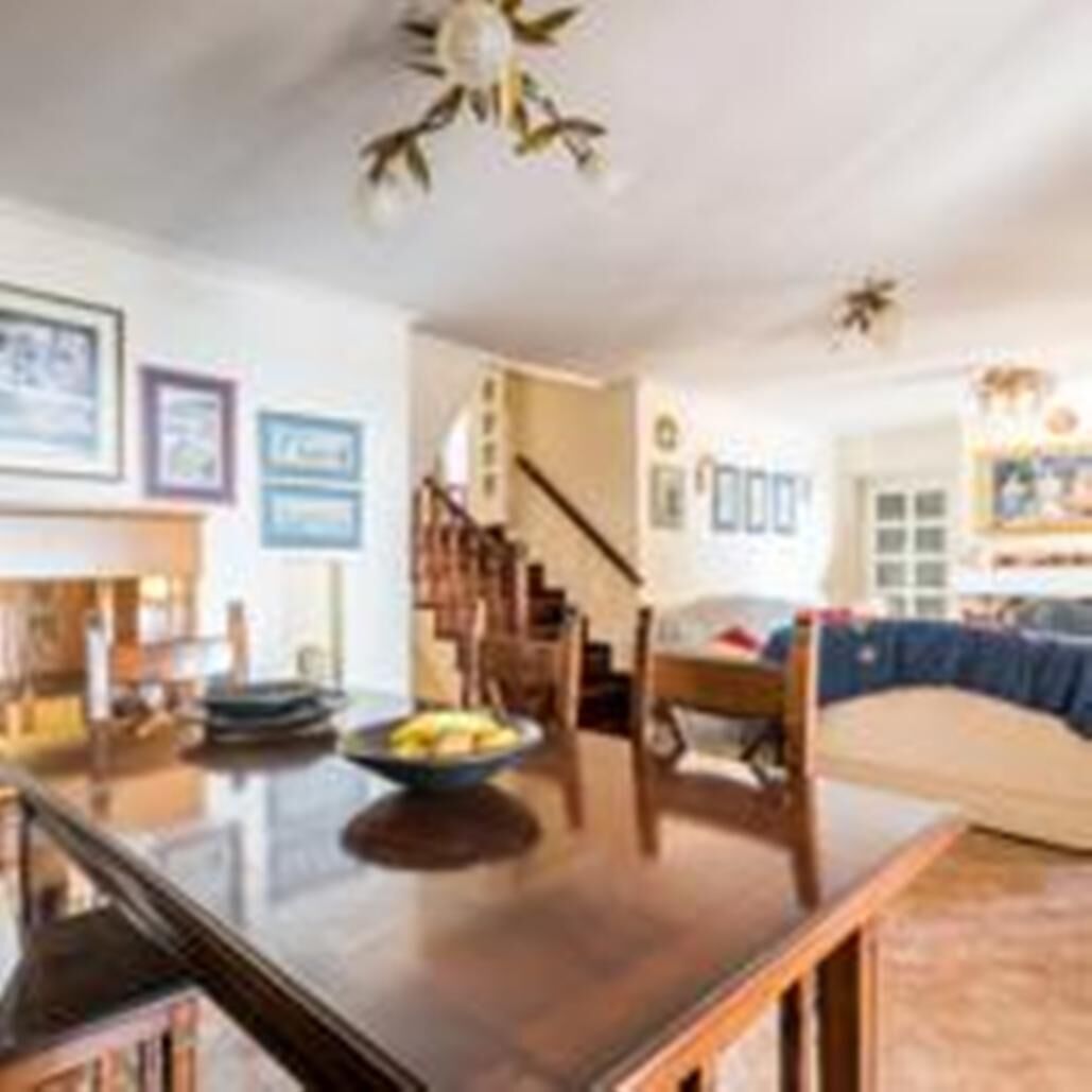 Big apartment inside of a compex near of the coast with pool