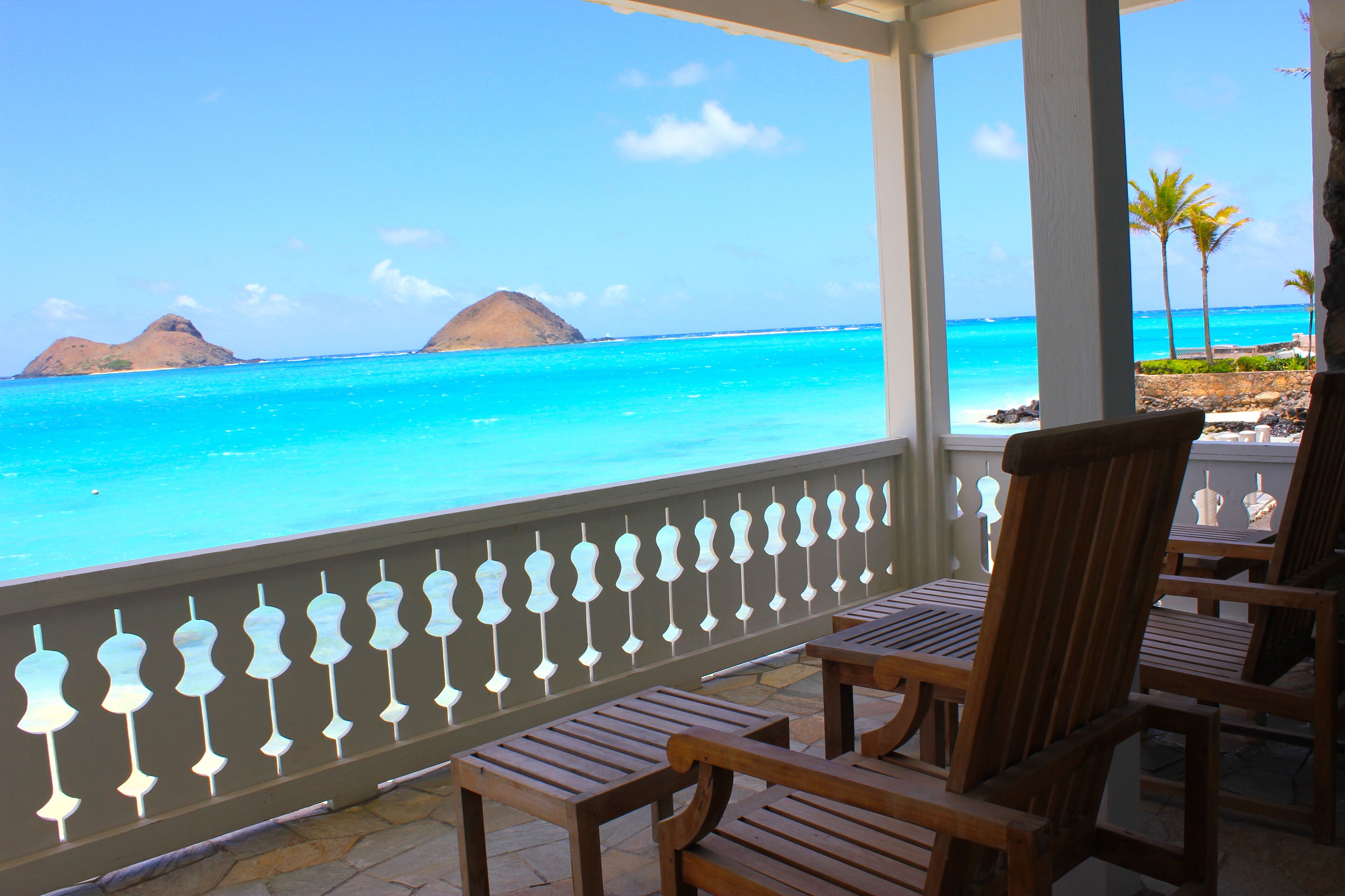 Adorable Beachfront Home Located on Secluded White Sand Beach!