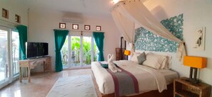 2 bedrooms, iron/ironing board, free WiFi, bed sheets - Villa Bunny Seminyak close to the beach, (Seminyak)