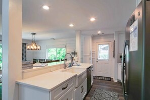 Fridge, microwave, dishwasher, coffee/tea maker