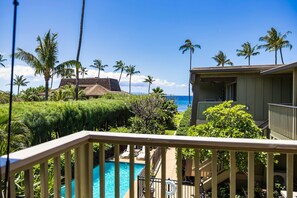 Property grounds - Ocean, Pool and Tropical View-Kihei Kai Ocean View Condo 23. (Kihei)