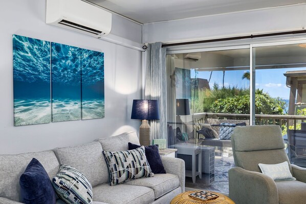 TV, books - Ocean, Pool and Tropical View-Kihei Kai Ocean View Condo 23. (Kihei)