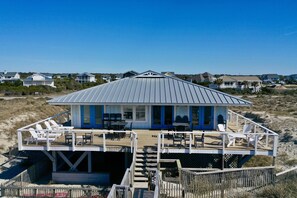 Exterior - Oceanfront Cottage w/Great Views, Huge Deck, BHI Club+Golf, 3 Carts, Dogs OK (Bald Head Island)