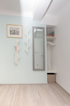 Appartement Standard | Coin séjour | Télévision à écran plat