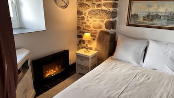 Studio (Ty Ar Dreuz) | Décoration personnalisée, ameublement personnalisé, rideaux occultants