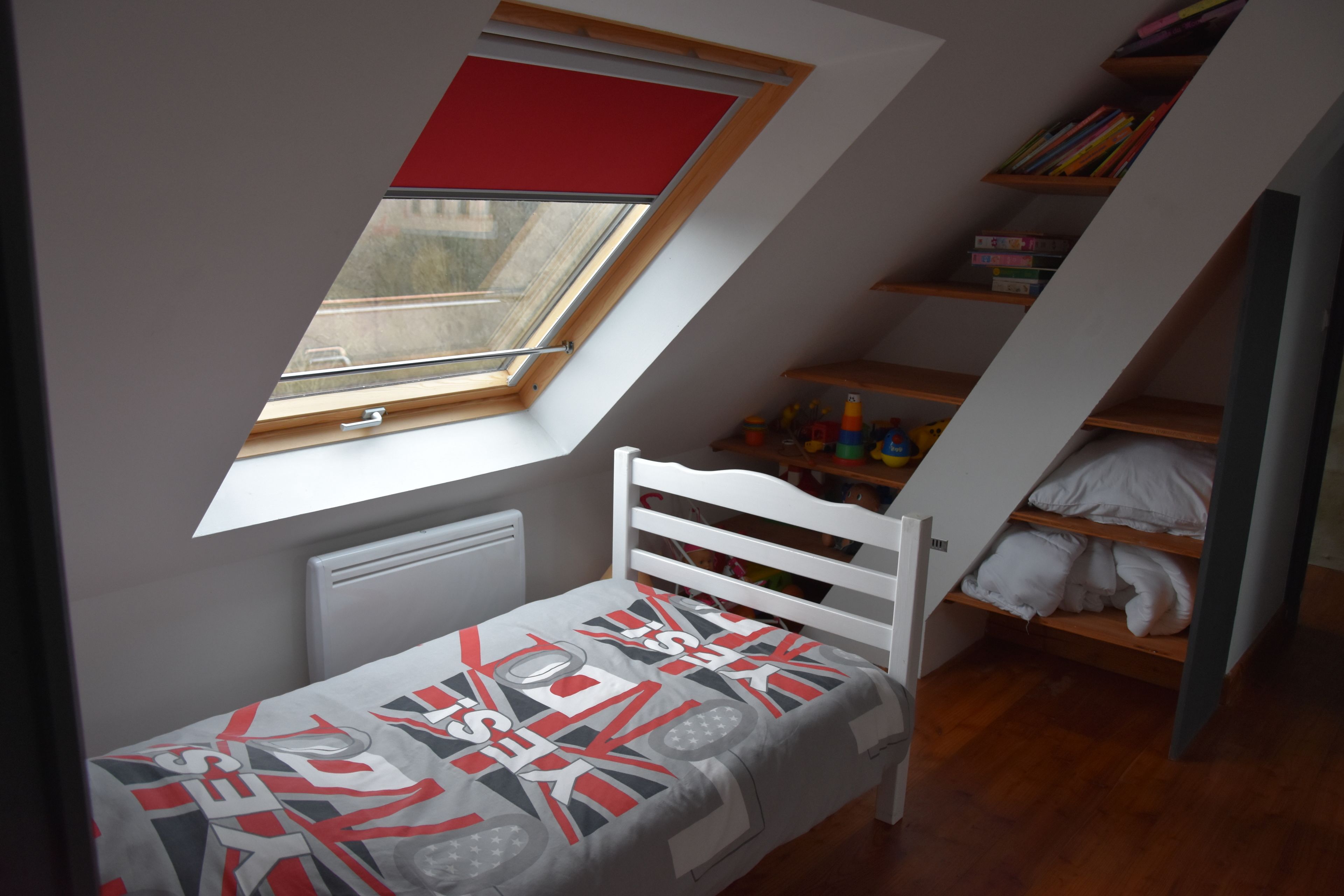 Hus - 2 soveværelser (Keryanti) | Individuelt design, individuel indretning, mørklægningsgardiner