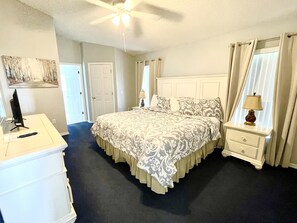 4 bedrooms, desk, iron/ironing board, free WiFi - Fabulous 4 bedroom 3 bath Villa with private Pool , Golf nearby (Davenport)