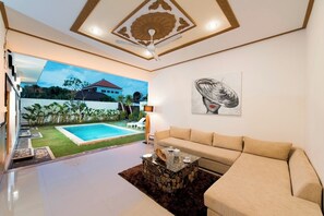 Interior - 3 Bedrooms Central Seminyak (Seminyak)