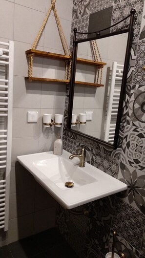 Bathroom - Stone-Built Rustic House (RHODES)