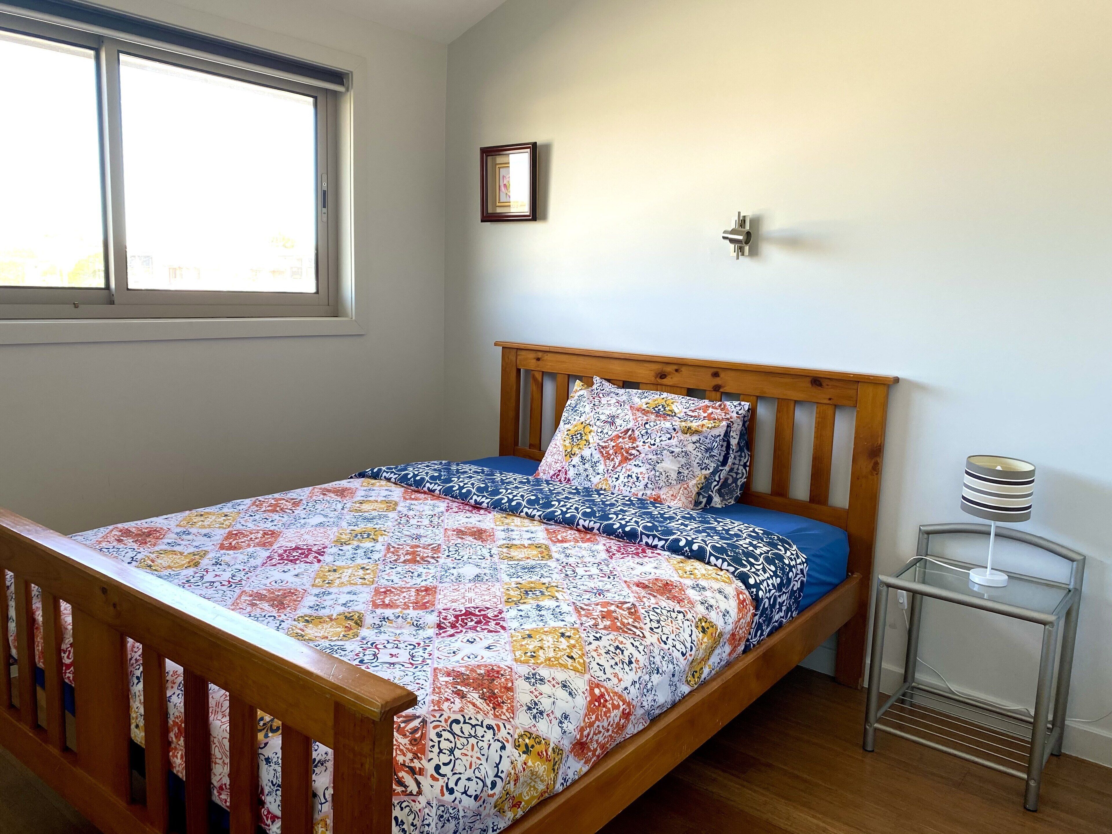 Home Away from Home - Modern and Spacious — image 7