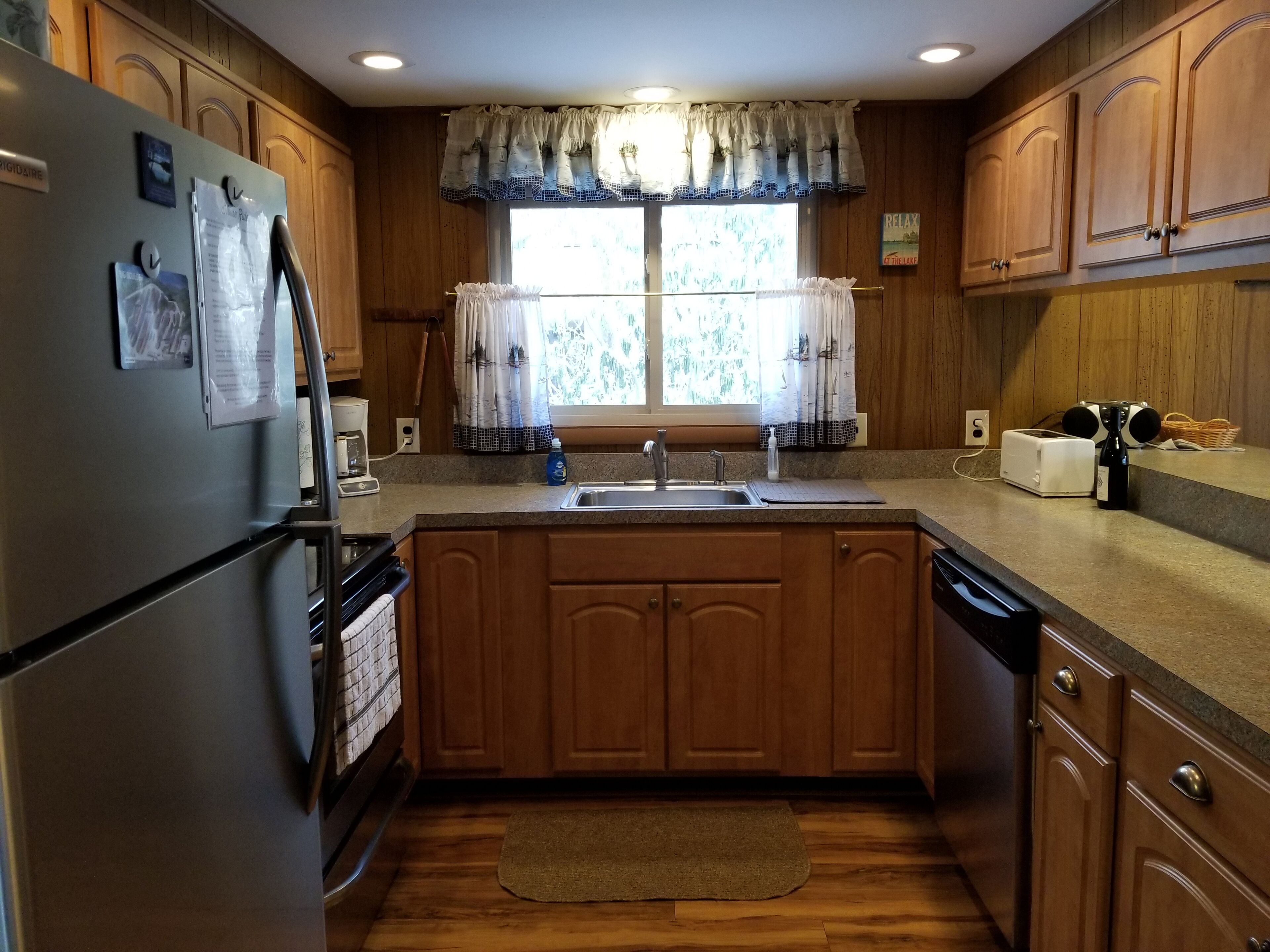 LAKEFRONT Home in Lake Naomi Community w/ Private Beach & Boats