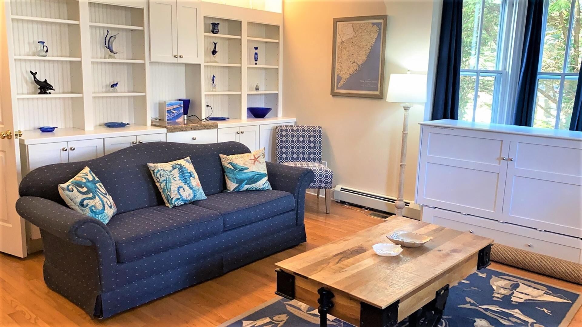 Spacious & Modern pet-friendly Victorian over 4,200 Sq Ft