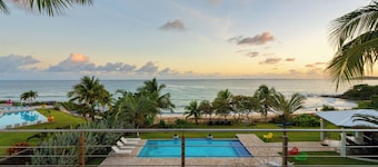 Martineau Belle Playa ... ce qu'est la vie de luxe en bord de mer