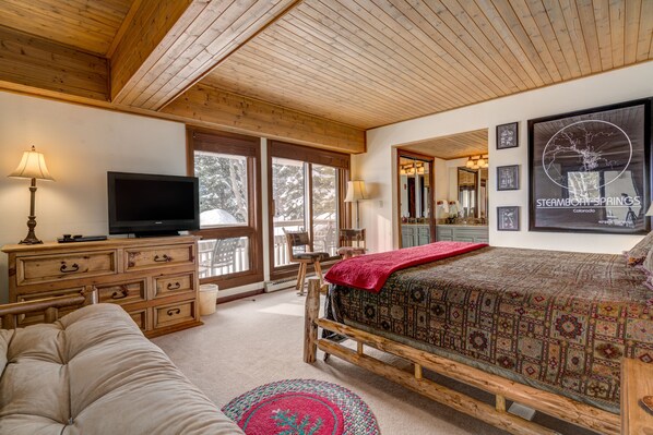 3 chambres, fer et planche à repasser, accès au Wi-Fi (inclus)