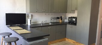 Playas ... un apartamento de vacaciones de ensueño ubicado en la tranquila belleza de Hermanus