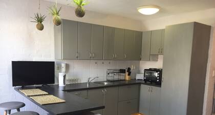 Beaches ... a dreamy holiday apartment set in the tranquil beauty of Hermanus