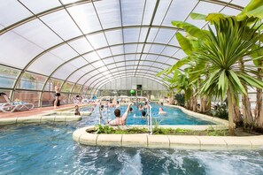 Indoor pool, outdoor pool - See Breizh Camping La Ville Huchet (Saint-Malo)