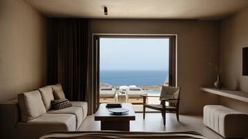 In-room safe, free WiFi, bed sheets