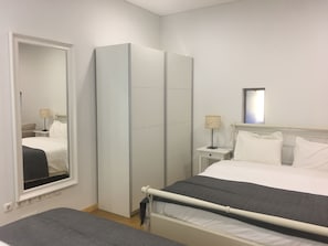 1 chambre, fer et planche Ă repasser, accĂšs Internet, draps fournis