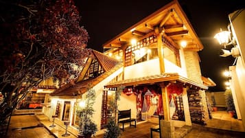 Front of property - evening/night