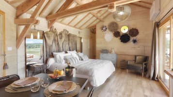 Cabin, Non Smoking, Sauna | 1 bilik tidur, peralatan tempat tidur premium, katil Tempur-Pedic