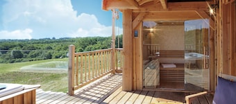 La Mandrélie - La Cabane Du Grand Chêne