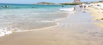 Pentewan on 2 makuuhuoneen rannikkohuoneisto, josta on näkymät Fistral Beachille
