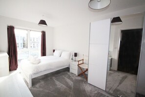 2 Schlafzimmer, Bügeleisen/Bügelbrett, Internetzugang