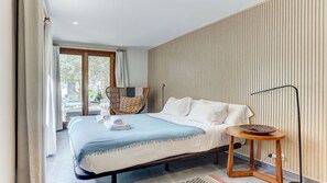 5 Schlafzimmer, Zimmersafe, BĂŒgeleisen/BĂŒgelbrett, kostenloses WLAN