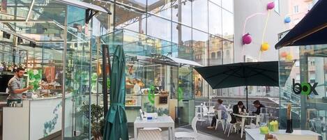 Ristorazione all'aperto