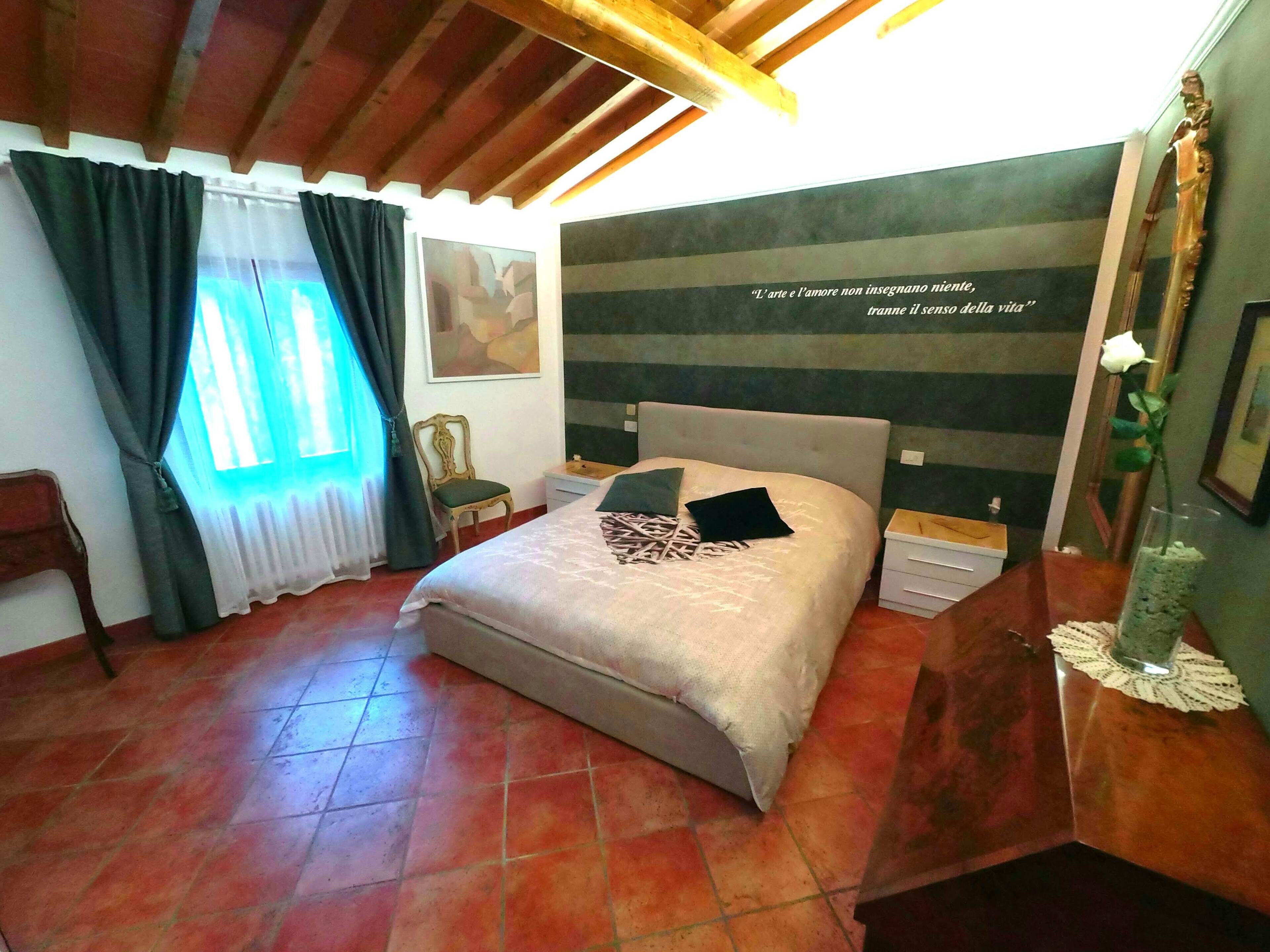 1 Schlafzimmer, Schreibtisch, WLAN, Bettwäsche