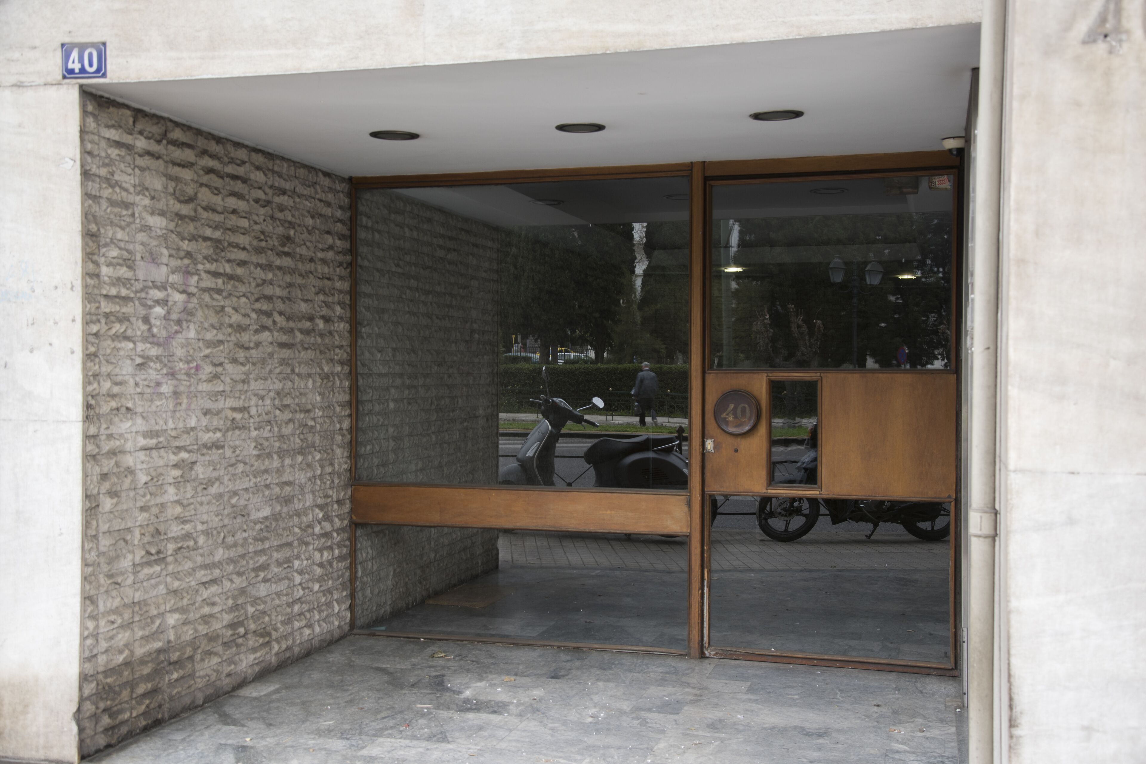 60s Athens apartment, walk to Acropolis, Plaka, metro, bars, cafes etc